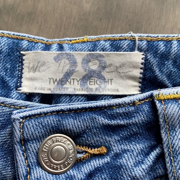 Free People Frayed Hem Jeans - Picture 2 of 8